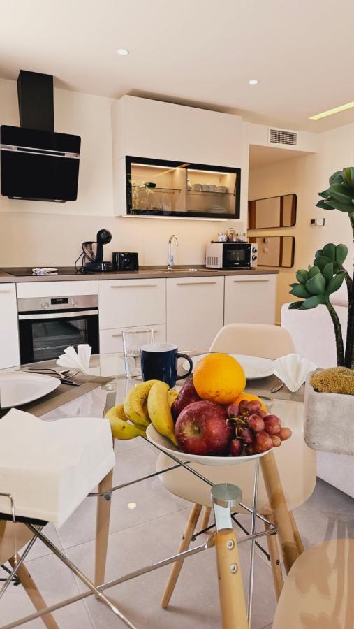 Nogalera Quintessence Apartment With Private Parking By Namaste Elite Torremolinos Esterno foto
