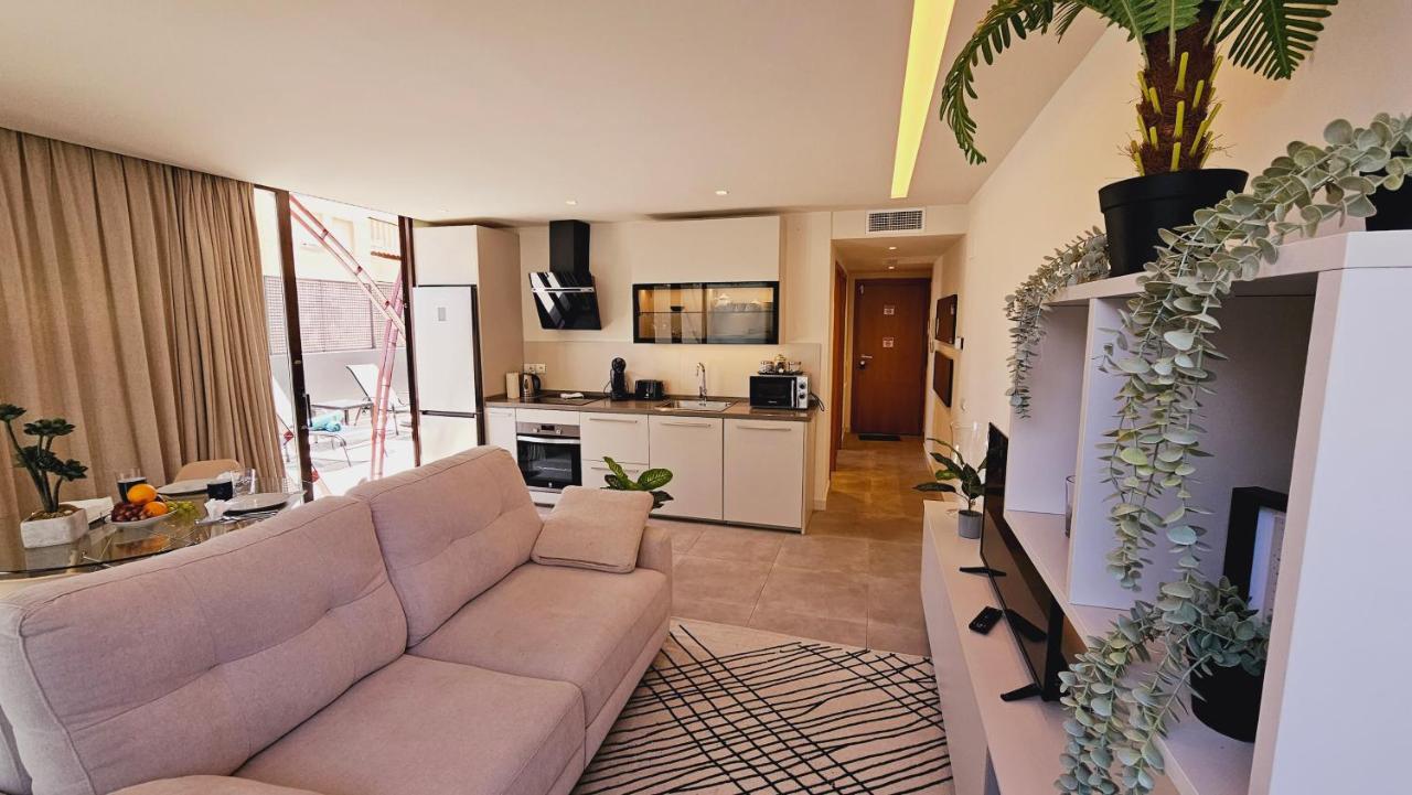 Nogalera Quintessence Apartment With Private Parking By Namaste Elite Torremolinos Esterno foto